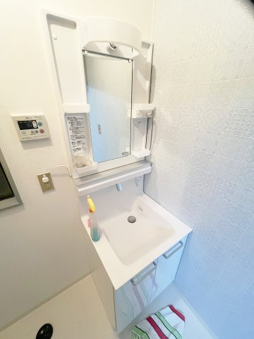 種市戸建ての洗面所
