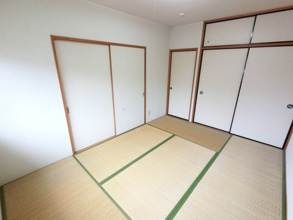 【寝室】