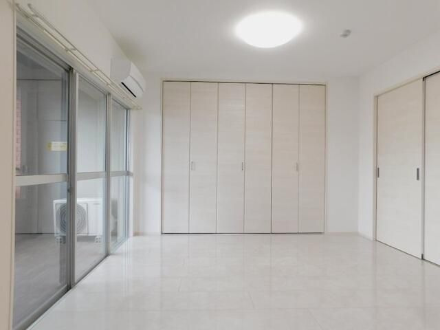 コンプレート古船場 の寝室