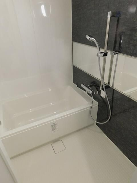 コンプレート古船場 の浴室