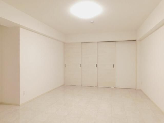 コンプレート古船場 の寝室