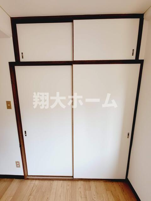 リベール根岸の収納