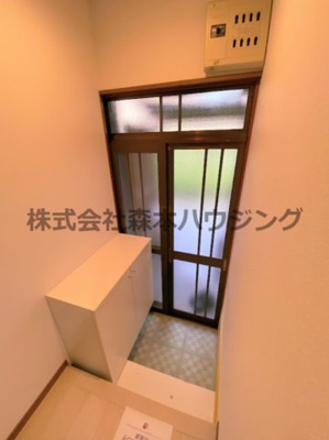 【玄関】 | 　寝屋川市高柳2丁目38テラスハウス | 落ち着いた玄関です