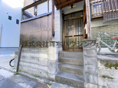 【エントランス】 | 　寝屋川市高柳2丁目38テラスハウス | 毎日通るエントランスはこのようになっています