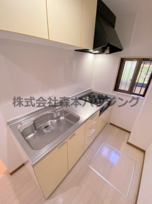 【キッチン】 | 　寝屋川市高柳2丁目38テラスハウス | きれいなキッチンです