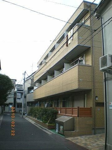 Ｍ．サリチェの外観