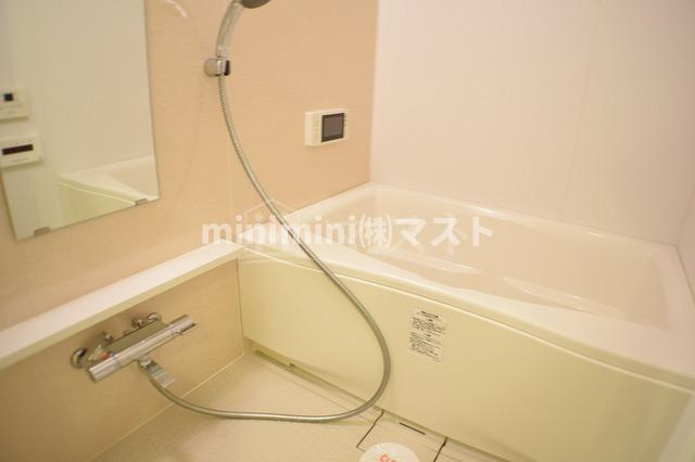 大阪市西区新町１丁目の賃貸マンションの浴室