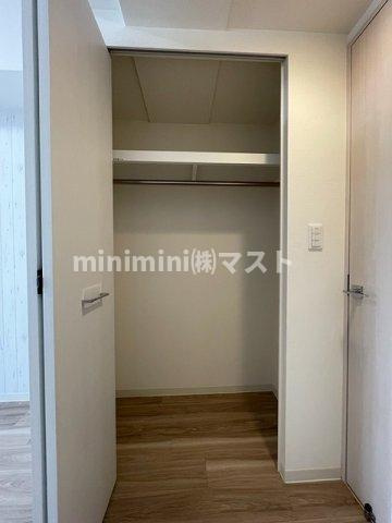 大阪市中央区博労町１丁目の賃貸マンションの収納