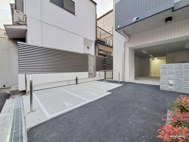 メインステージ大阪NorthGateⅡ　仲介手数料無料の駐車場