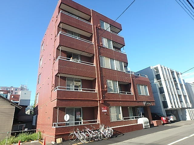 ハピネス８８