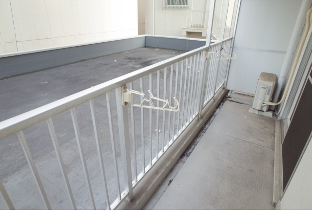 神戸市東灘区御影本町４丁目の賃貸マンションのバルコニー