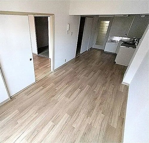 神戸市東灘区御影本町２丁目の賃貸マンションの居間・リビング