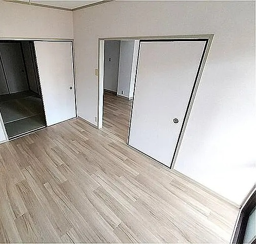 神戸市東灘区御影本町２丁目の賃貸マンションの居間・リビング