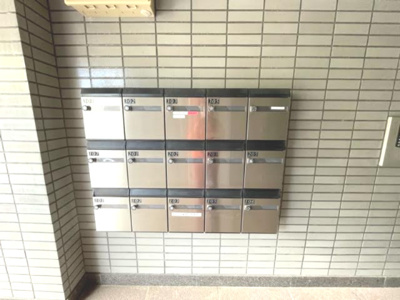 【エントランス】 | メゾン榎本 | 清潔なエントランスです