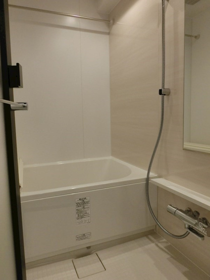【浴室】 | 新品家具付きマンション北大塚9(KaGood東京) | ゆったり過ごせるお風呂です