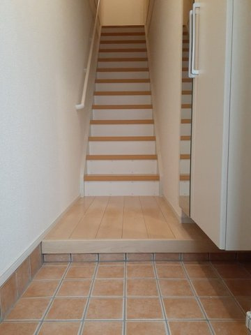 セオアジュールの玄関|収納もある玄関です