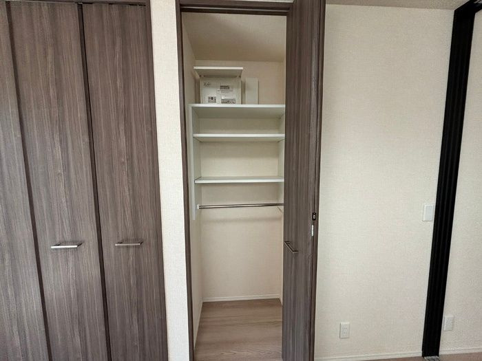 プログレンス能見台　A棟の収納