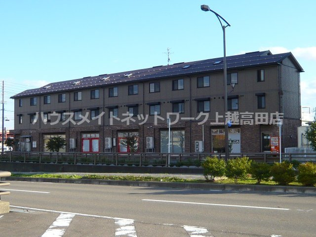ロイヤルパレス春日山の外観|外観写真