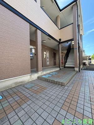 【エントランス】 | ラフィーネ聖天坂