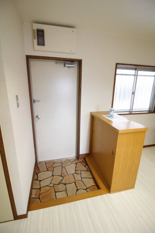 土浦学園通りビルの玄関