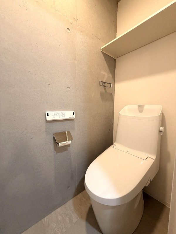 フロンティアコンフォート南千住のトイレ|ゆったりとした空間のトイレです