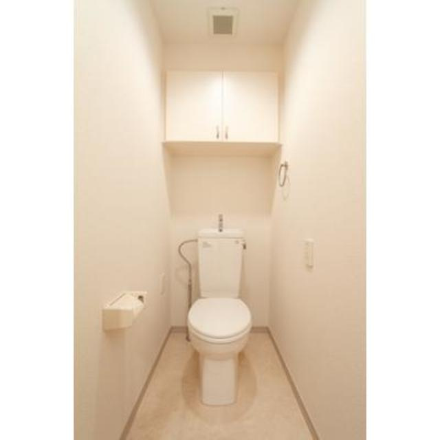 コンチェルト杉並のトイレ|落ち着いた色調のトイレです