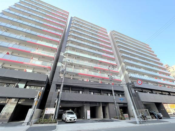 セレニテ新大阪グランデ ミリューの外観