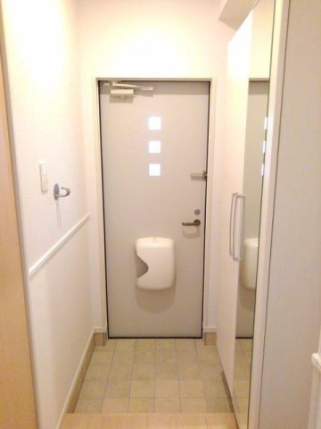 プレシャス　デイズの玄関|ゆったりとした玄関です