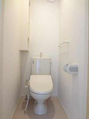 【トイレ】 | ボヌシャンス | 落ち着いた色調のトイレです