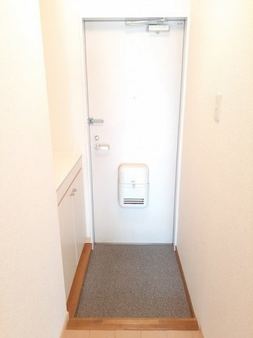 パークヒルズ涼松Ａの玄関