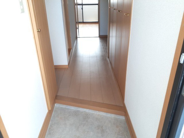 レーベンズ・フロイデの玄関|毎日通る玄関はこちらです