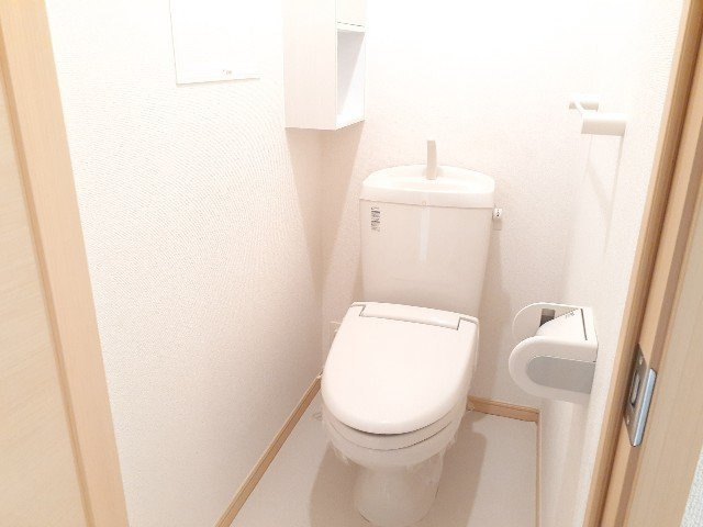 ヌフ・アンジュのトイレ|シンプルで使いやすいトイレです
