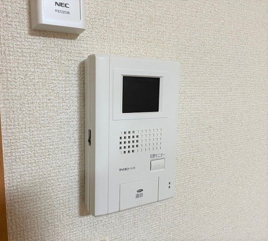 レオパレス安食のその他|モニター付きインターホン