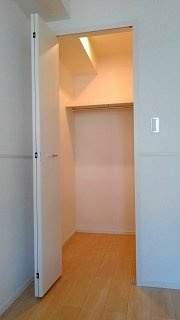 エフズコート東千葉Ａの収納|大きなものも収納できそうです