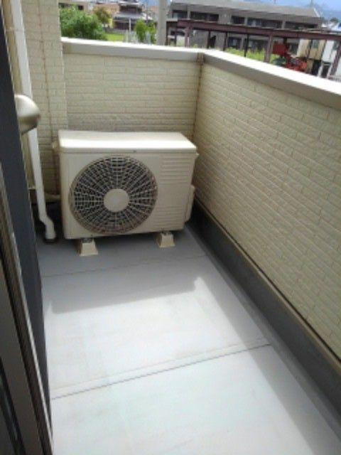 アクア・クレメント四番館のバルコニー
