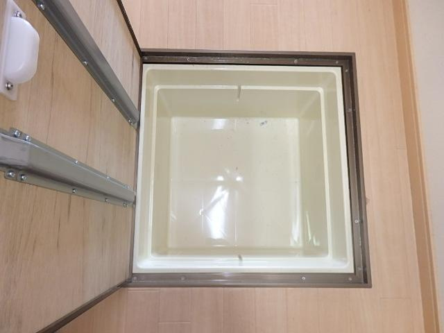 ルミナス松山の収納|床下収納