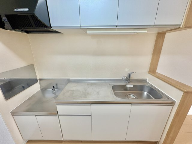 アベニュー酒津のキッチン|※写真と現況に相違がある場合は、現況を優先します。※写真と現況に相違がある場合は、現況を優先します。