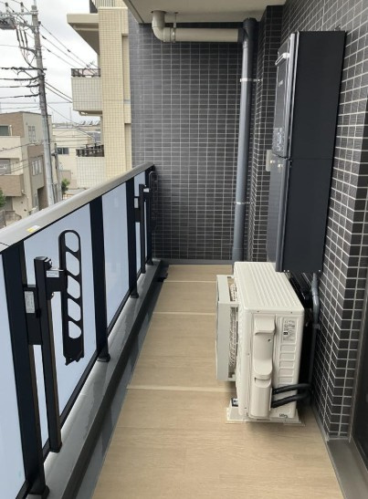 NIIYA平和台のバルコニー