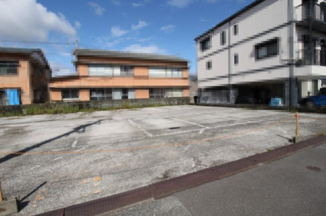 高知市百石町４丁目　新築戸建　⑬　【全6区画】の外観|⑬　3LDK+WICL+SCL＋パントリー
土地面積　128.99㎡（約39.01坪）　建物面積　91.64㎡（約27.72坪）