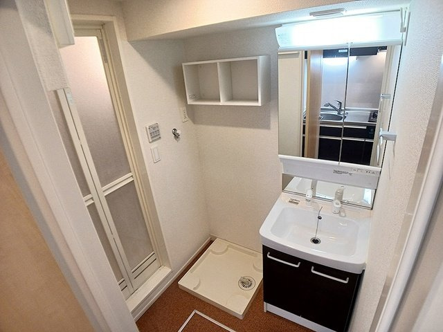 ヴェルレーヌの洗面所|忙しい朝には欠かせない洗面所です