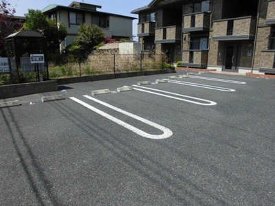 【駐車場】 | メゾン・ヴェール