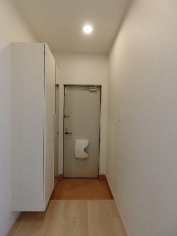 ミモザハウス　３号館の玄関