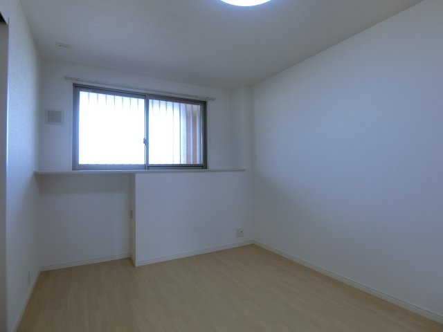 フレアマンションⅡの洋室