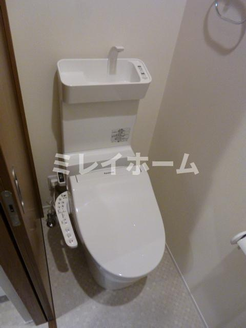 サカエレジデンスのエントランス
