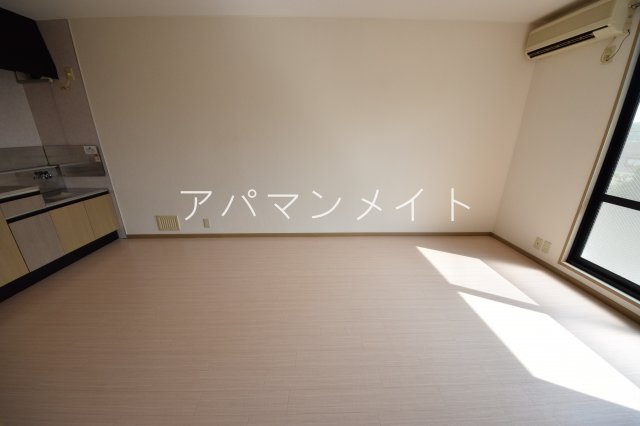 【居間・リビング】 | ウィンドワードⅡ | 戸塚周辺ならアパマンメイトへＬｅｔｓ Ｇｏ ！