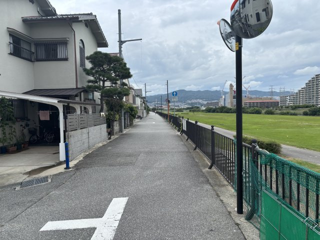 宝塚市御所の前町　中古戸建の外観