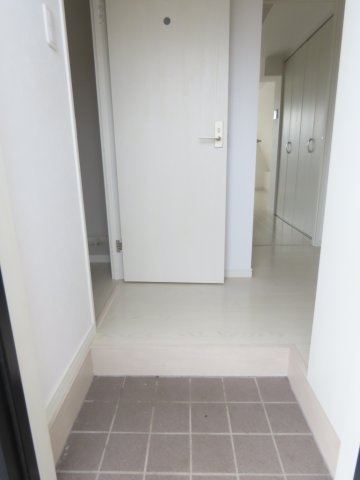 プリモクラッセ幕張ノースの玄関|※同物件他部屋の参考写真です。
