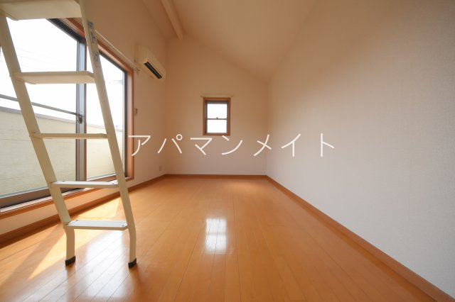 【寝室】 | カーサエスペシア | 使い勝手のいい寝室です