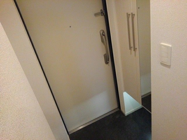 メゾン ド ボヌールⅡの玄関