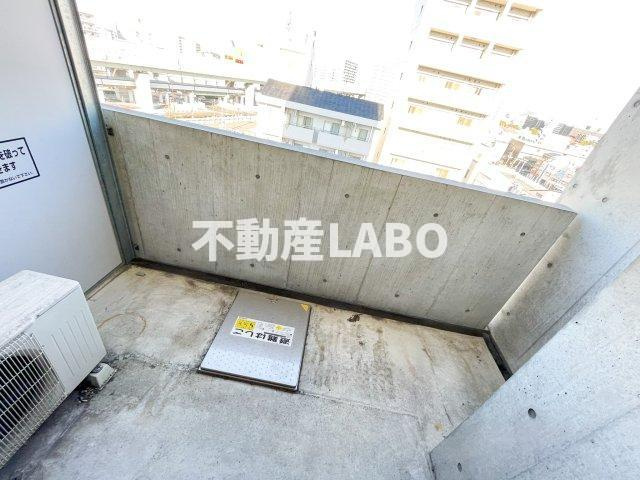 インザグレイス弁天町のバルコニー